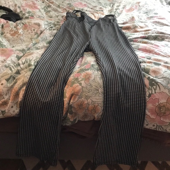 Urban outfitters jumpsuit - Picture 2 of 4